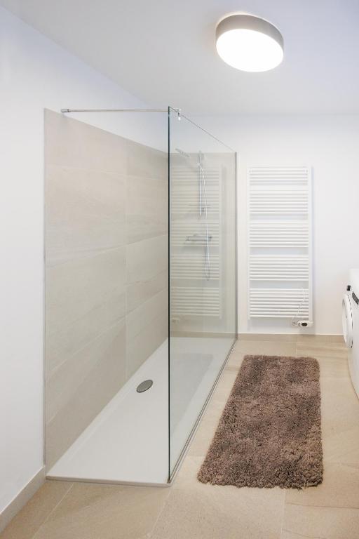 Un baño de Zoder Apartments