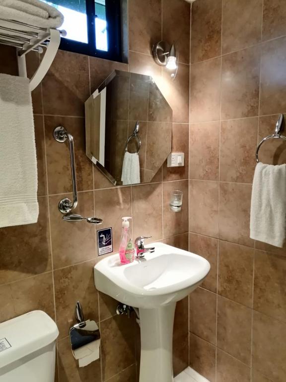 Koupelna v ubytování Hostal Saint Mary´s Tababela