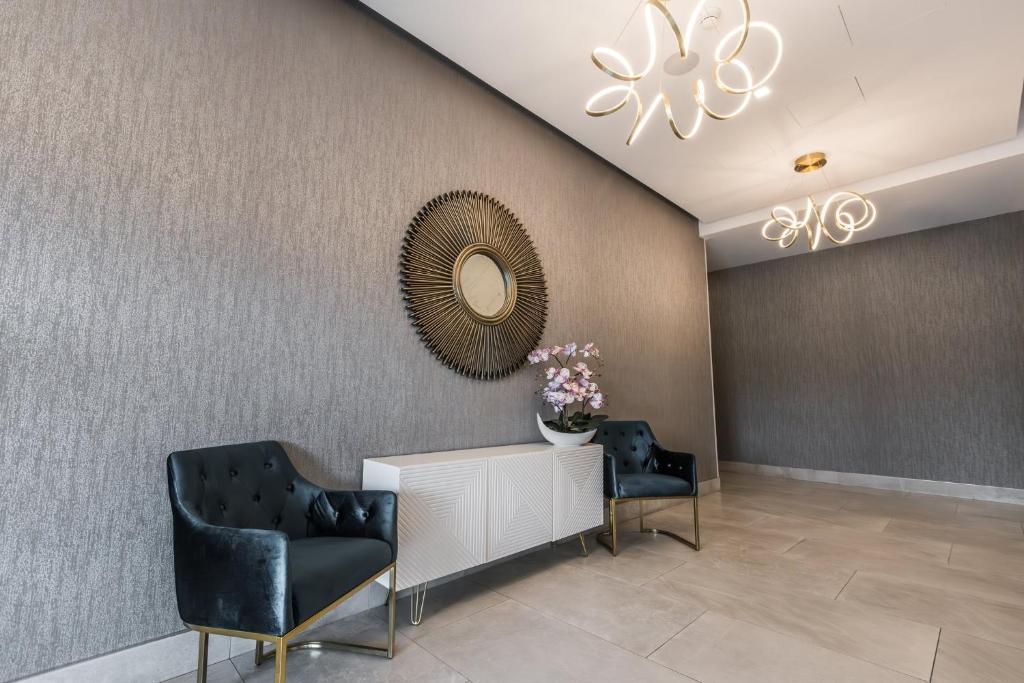 Holiday Inn Express & Suites Toronto Airport South by IHG - Resim 11