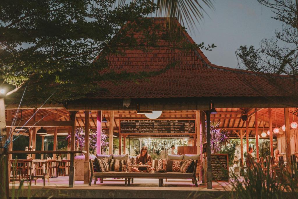 Mangroove Bay Boutique Hostel - 7