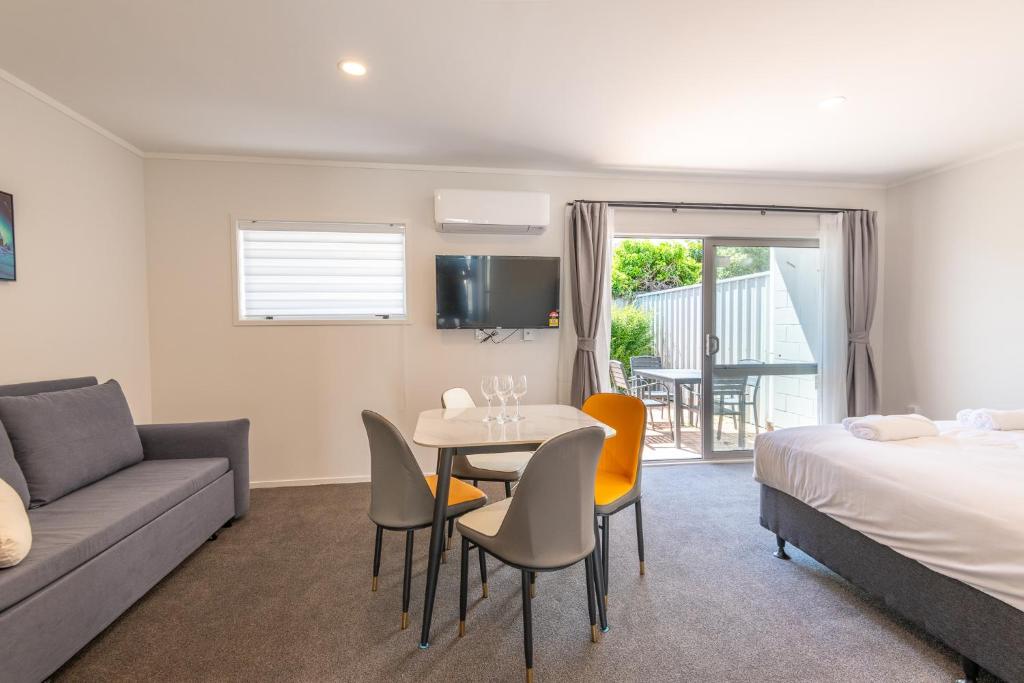 Aurora City Suites Motel - Resim 16