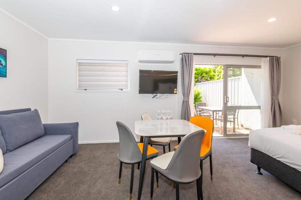 Aurora City Suites Motel - Resim 17