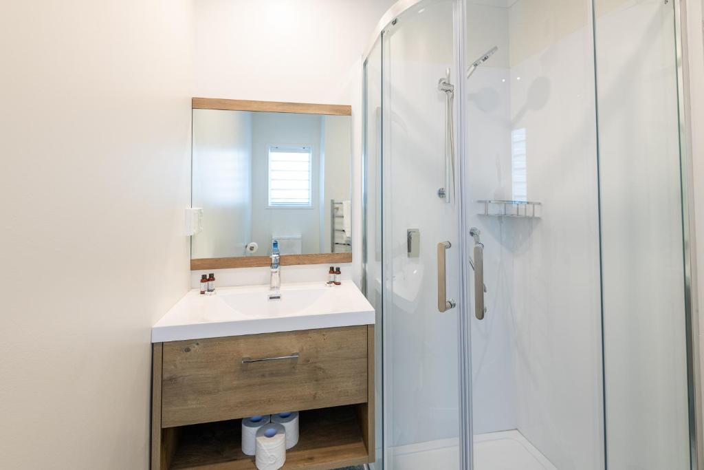 Aurora City Suites Motel - Resim 11