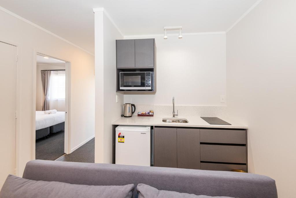 
Standard Two-Bedroom Suite with Spa Bath
