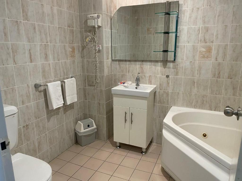 Seaside Garden Retreat Accommodation - 1 Regina 1 Singolo Con Spa