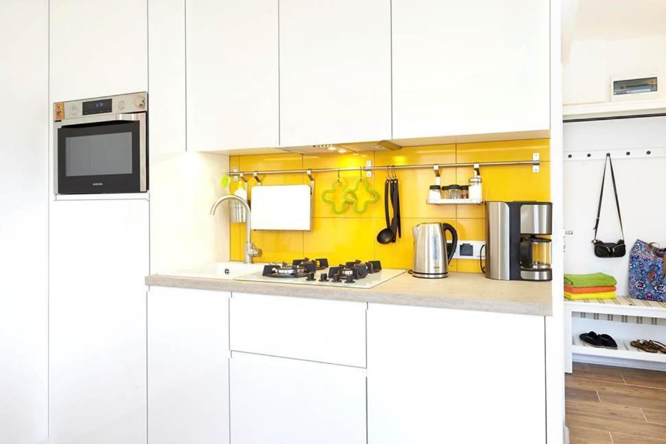 Zdjęcie z galerii obiektu Lovely Sunny Flat in City Center w Warszawie