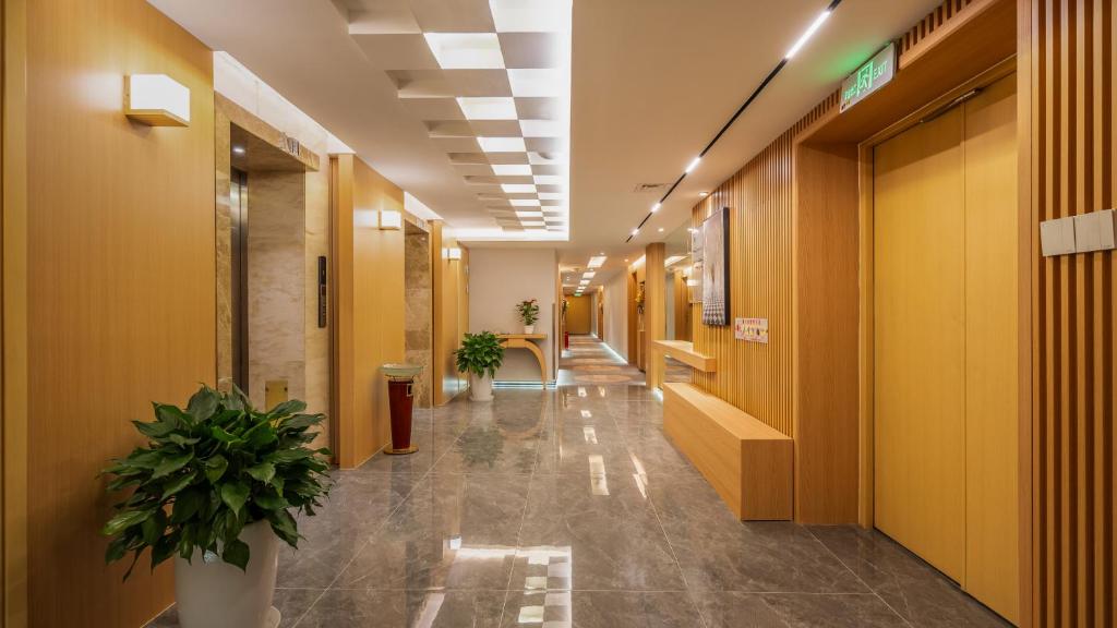 Fotografie z fotogalerie ubytování GEM Flower Jinyu Sunshine Hotel v destinaci Čcheng-tu