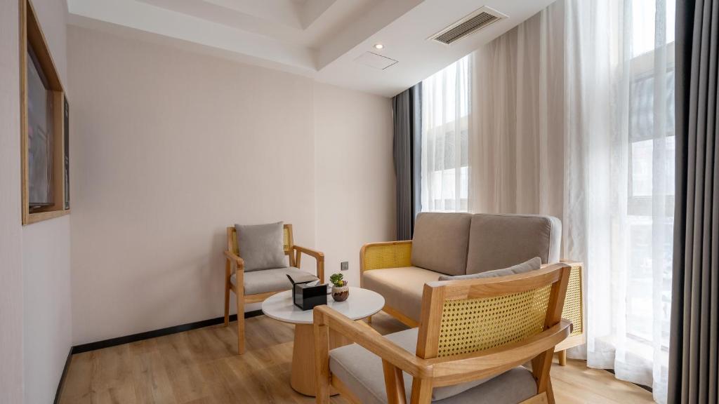 Fotografie z fotogalerie ubytování GEM Flower Jinyu Sunshine Hotel v destinaci Čcheng-tu