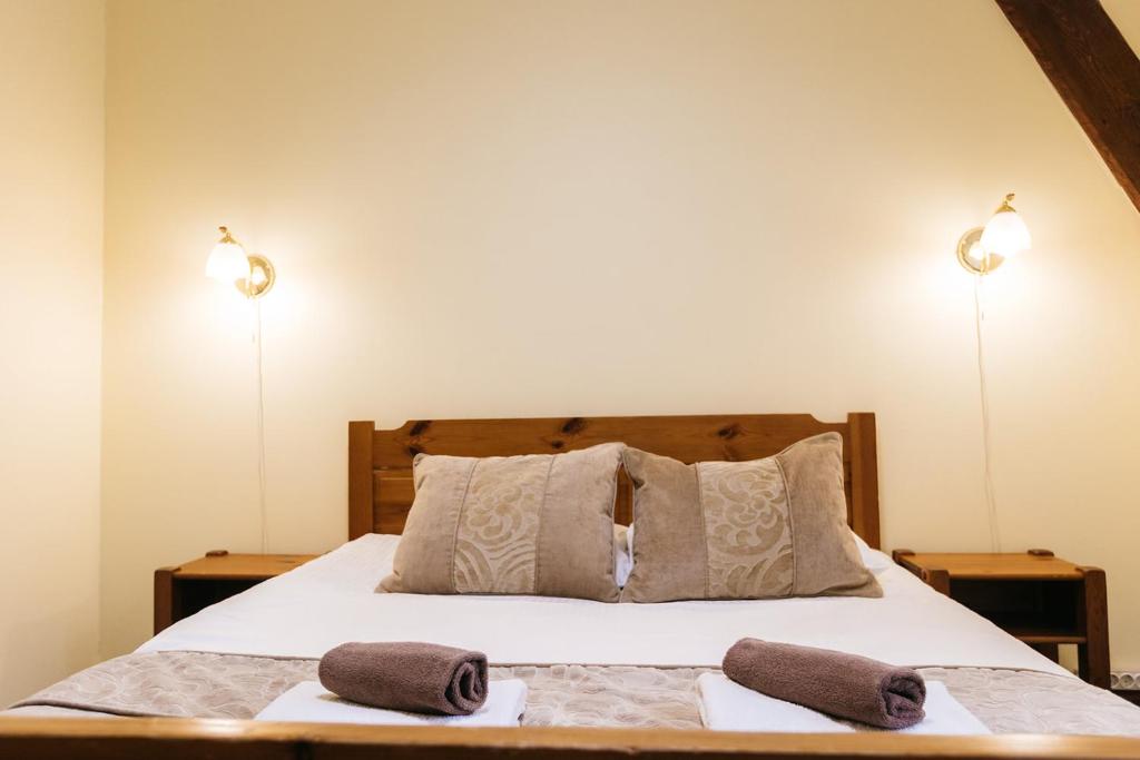 Jaunmoku Palace Complex Hotel - Standard Double Room M5