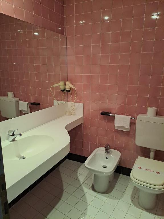 Koupelna v ubytování Hotel Internazionale