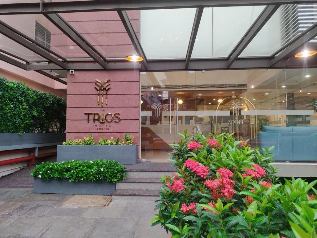 Fotografie z fotogalerie ubytování The Trios Hotel v destinaci Kóčin