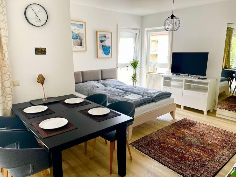 Säng eller sängar i ett rum på Sonniges Apartment in ruhiger und zentraler Lage