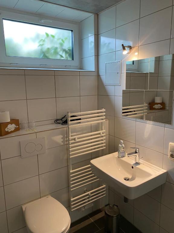 Koupelna v ubytování Hotel Sonne - Haus 2