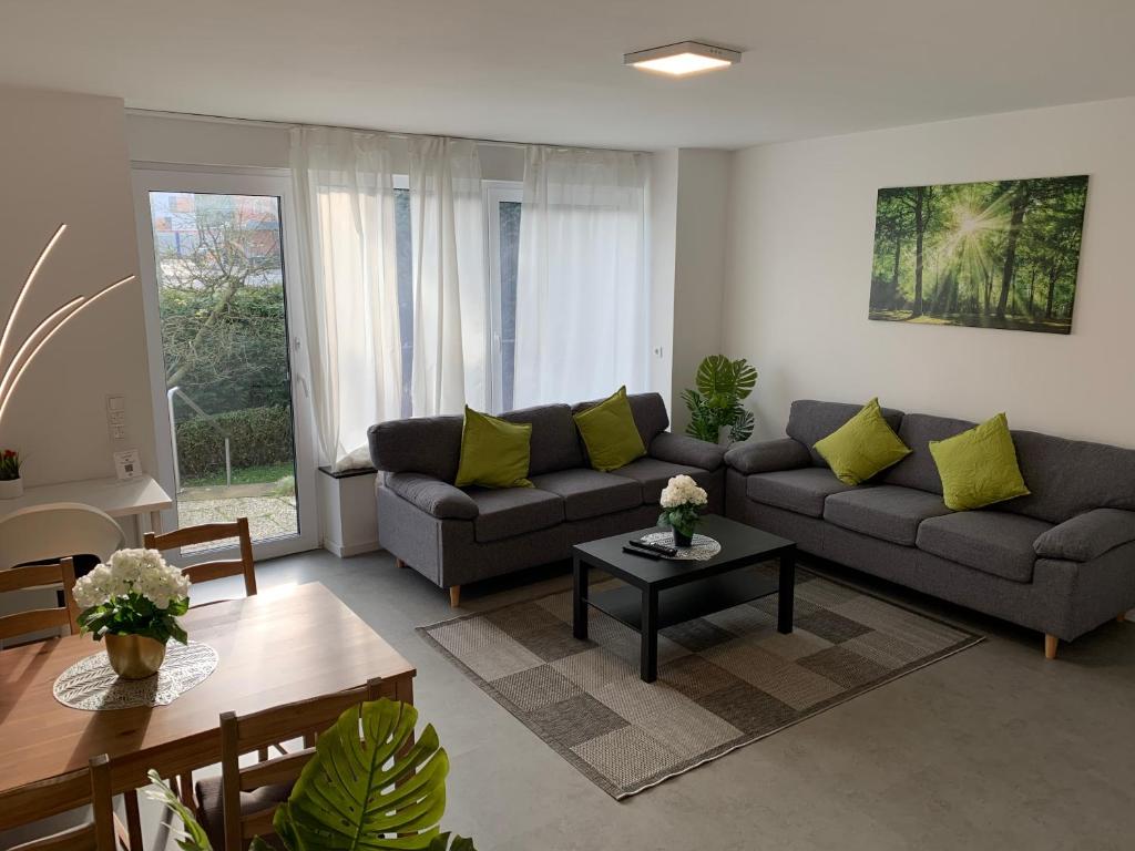 CityApartment Platinum mit Balkon bzw,Terrasse - Two-Bedroom Apartment With Terrace