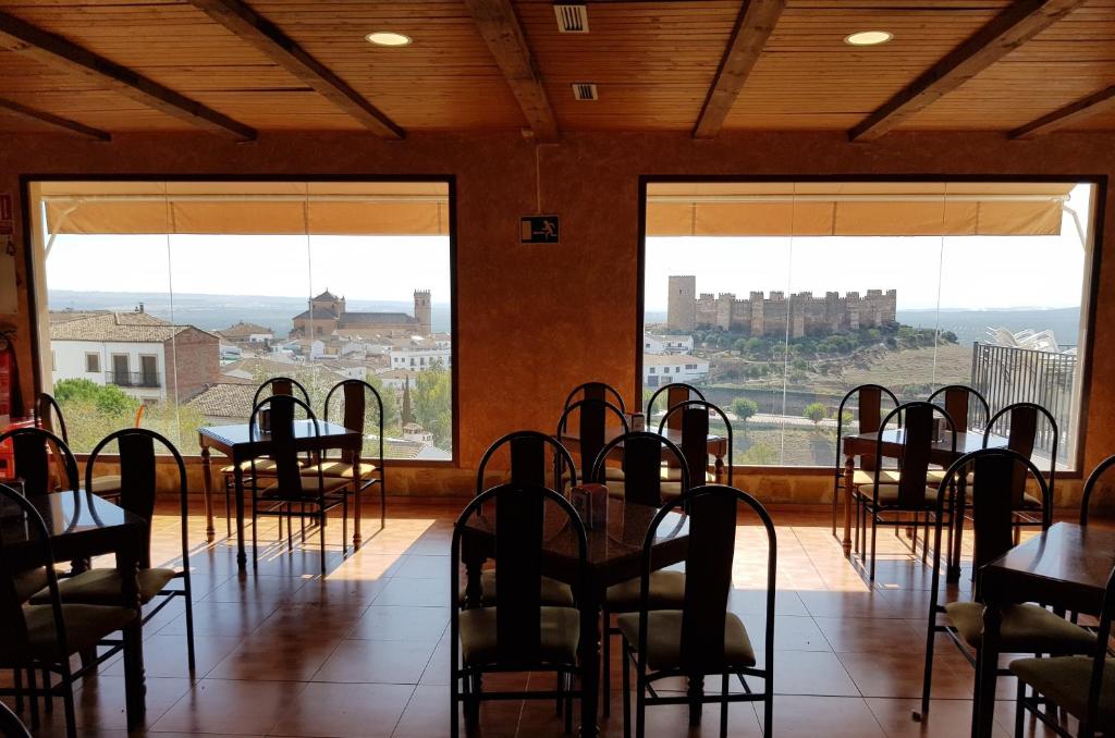 Hotel Restaurante Baños - 6