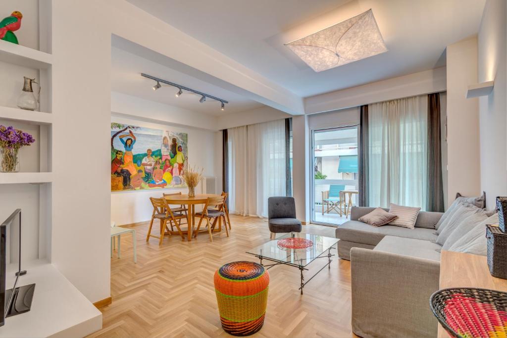 Modern Apartment in Acropolis Area