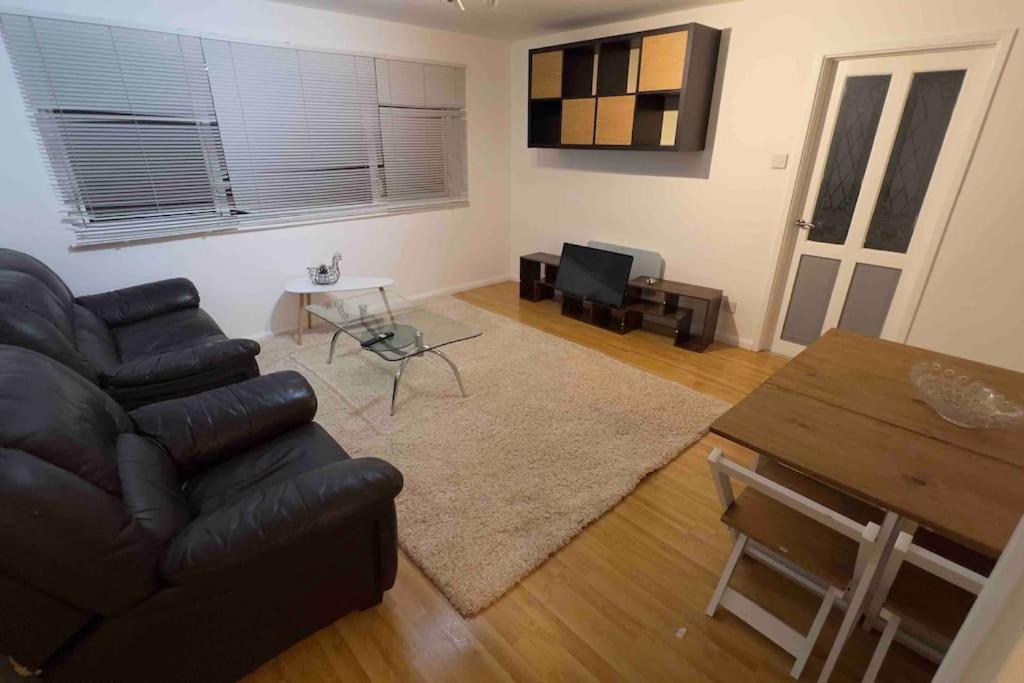 Posezení v ubytování Charming 2Bedroom Retreat in Great Barr/Hamsted