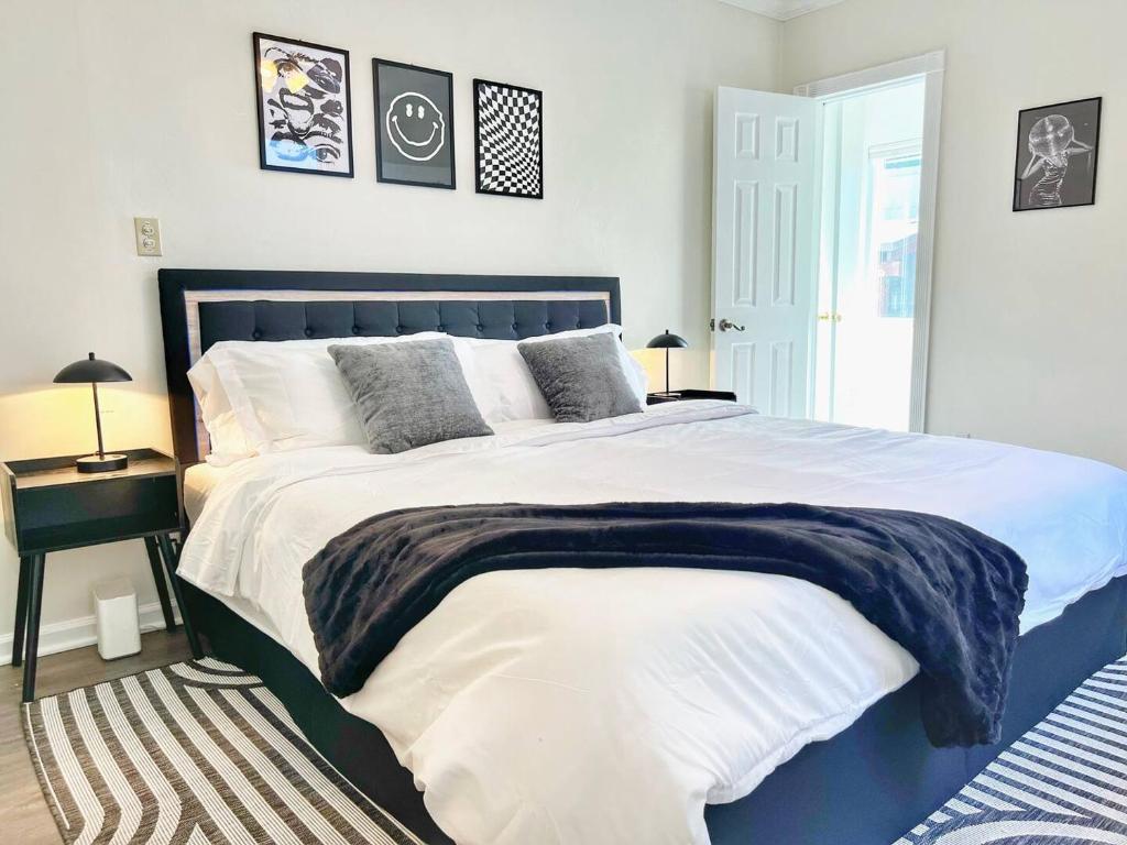 Groovy Getaway Retro Vibes In North Park, Sd