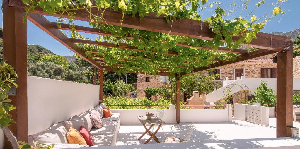 Zahrada ubytování Feneri Traditional House Apt 1- 20' from Elafonisi beach
