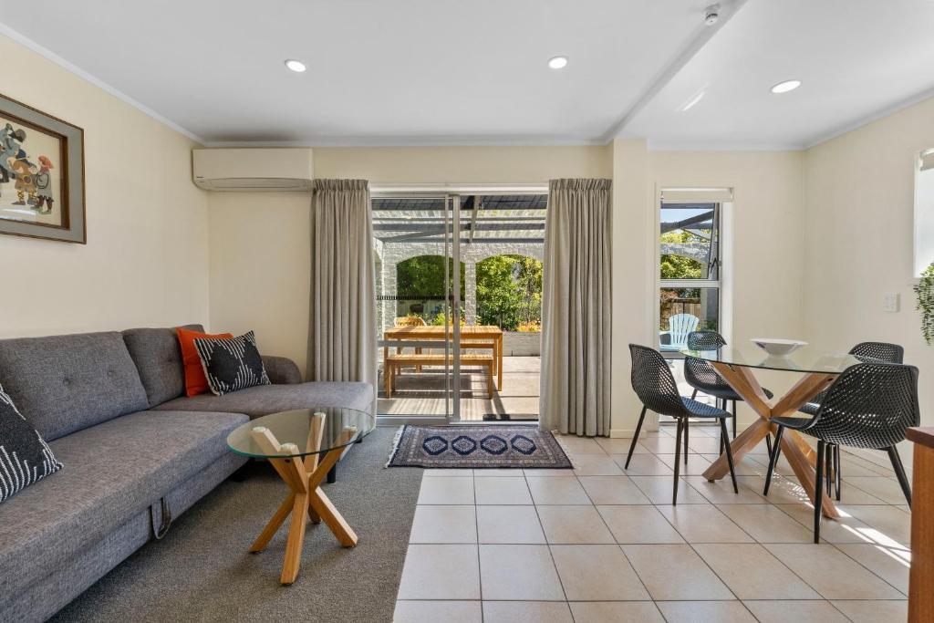 Town Studio - Resim 4