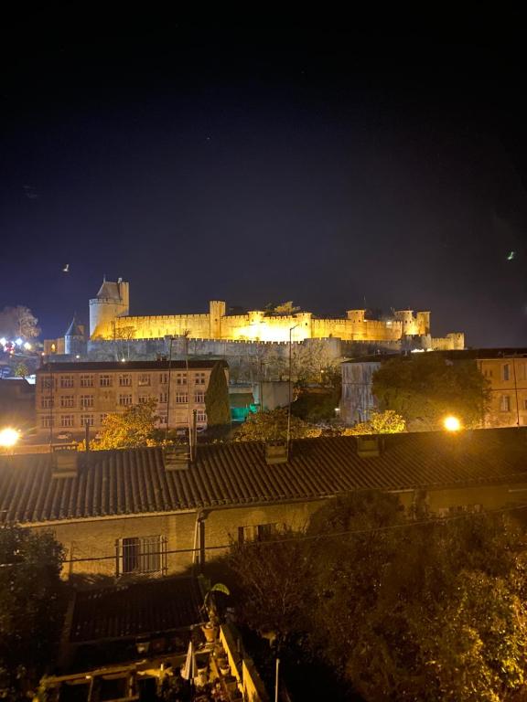 Maison face à la cité - 10