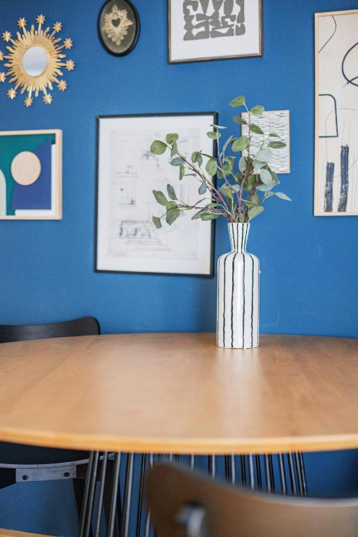 Modern Living Apartments Vienna, 15 min to center - 15