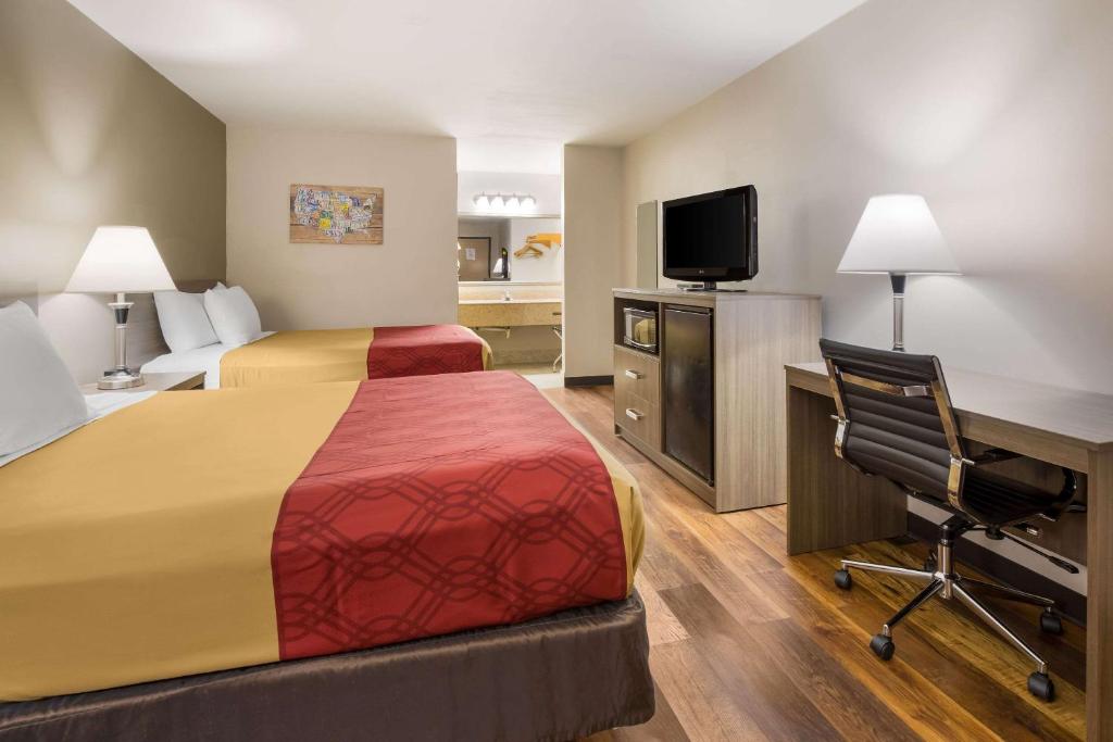 Econo Lodge - Chambre Queen Avec Deux Lits Queen - Non-fumeur