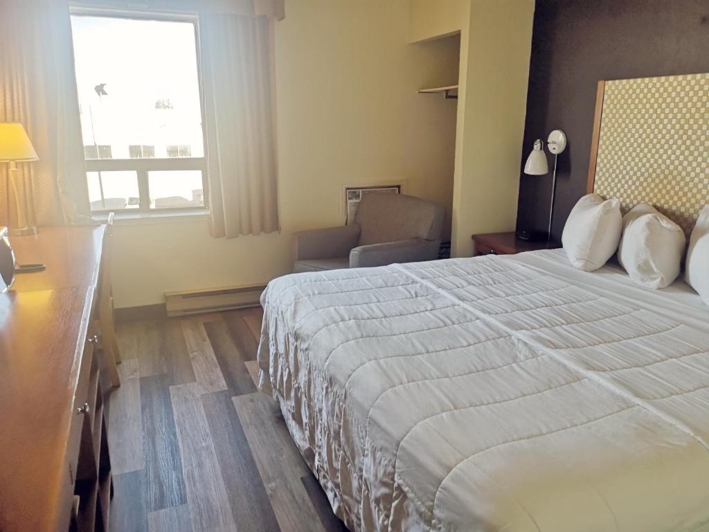 
King Room - Non-Smoking
