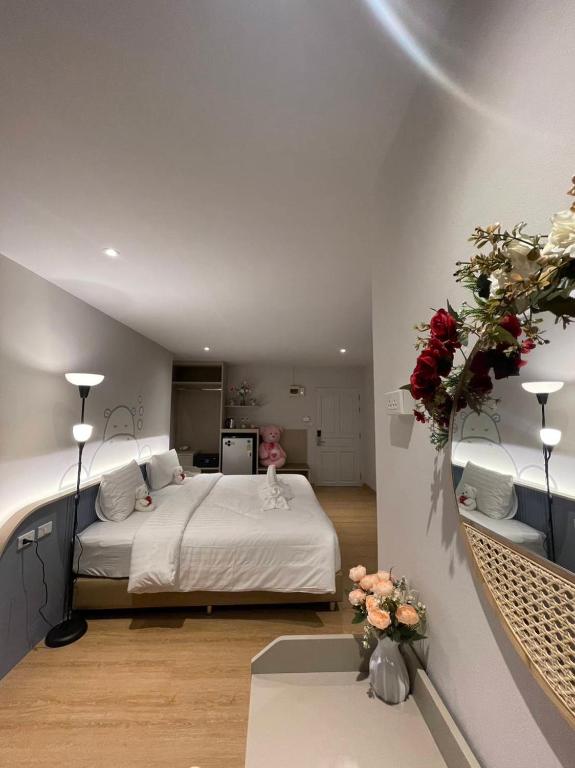 Postel nebo postele na pokoji v ubytování Herma Hotel