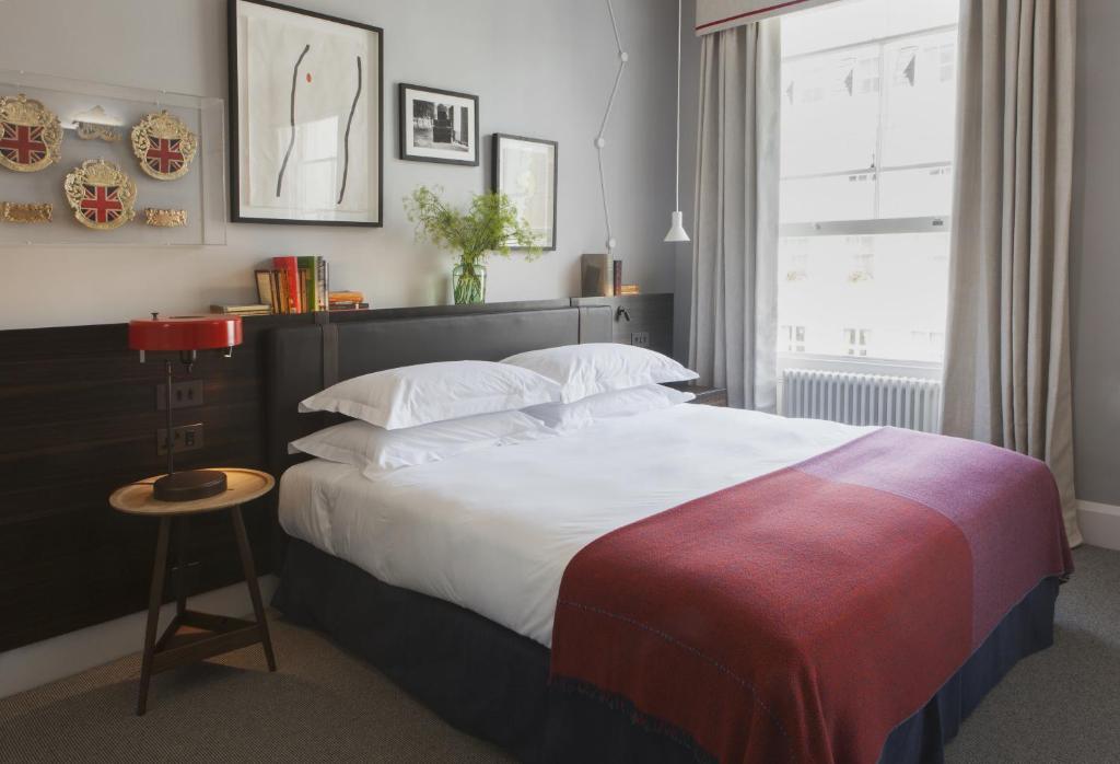 
Master Bedroom Double 
