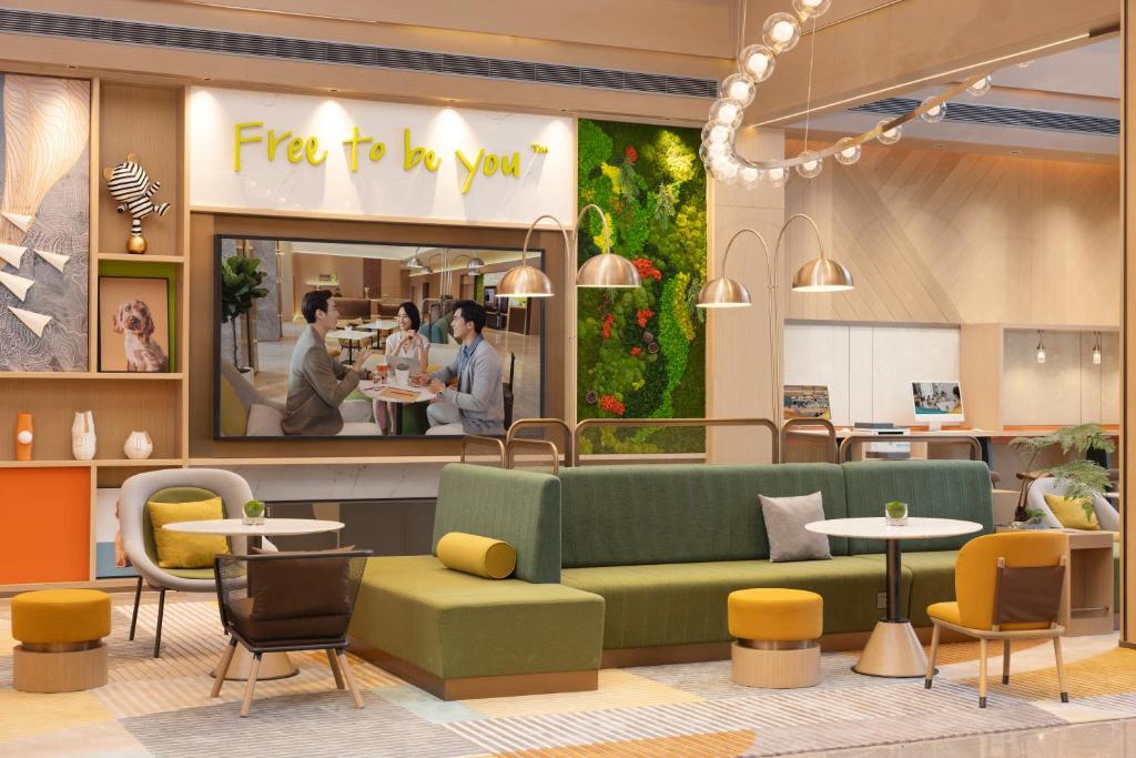 Posezení v ubytování Home2 Suites By Hilton Hotel Guangzhou Baiyun International Airport Branch - Free Shuttle Bus to Guangzhou Baiyun International Airport & Free Deliver Service to Canton Fair Complex During Canton Fair Period