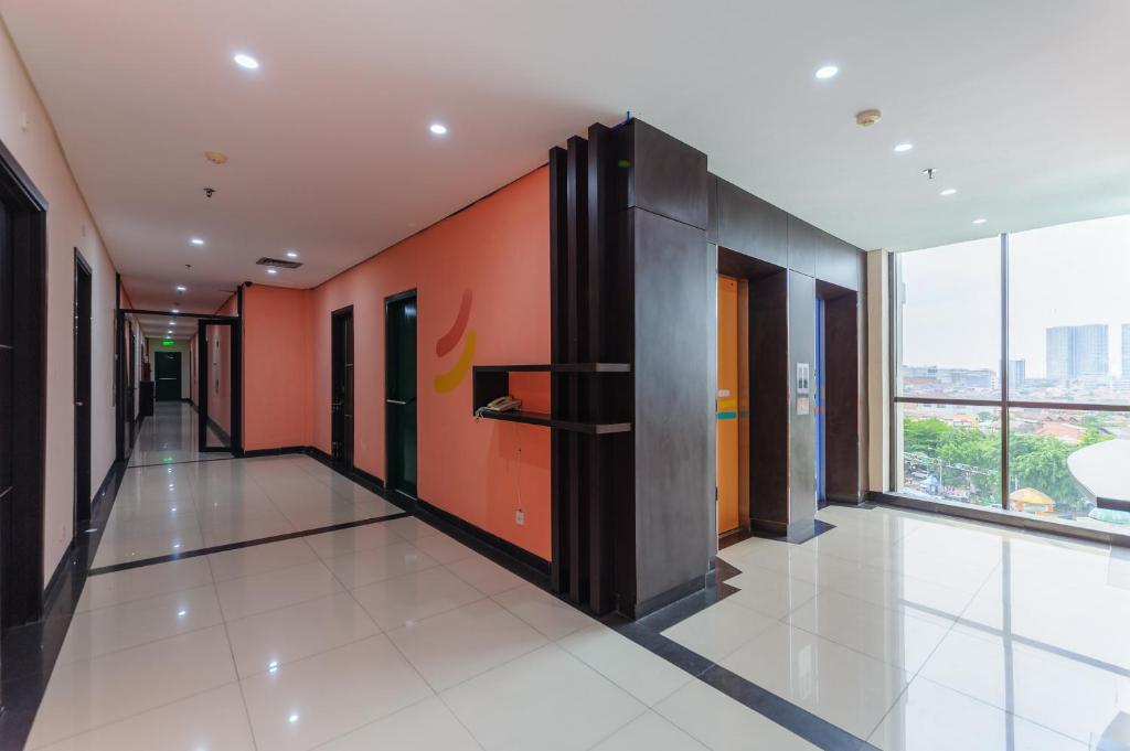 Fotografie z fotogalerie ubytování Sans Hotel The Green Bekasi by RedDoorz v destinaci Bekasi