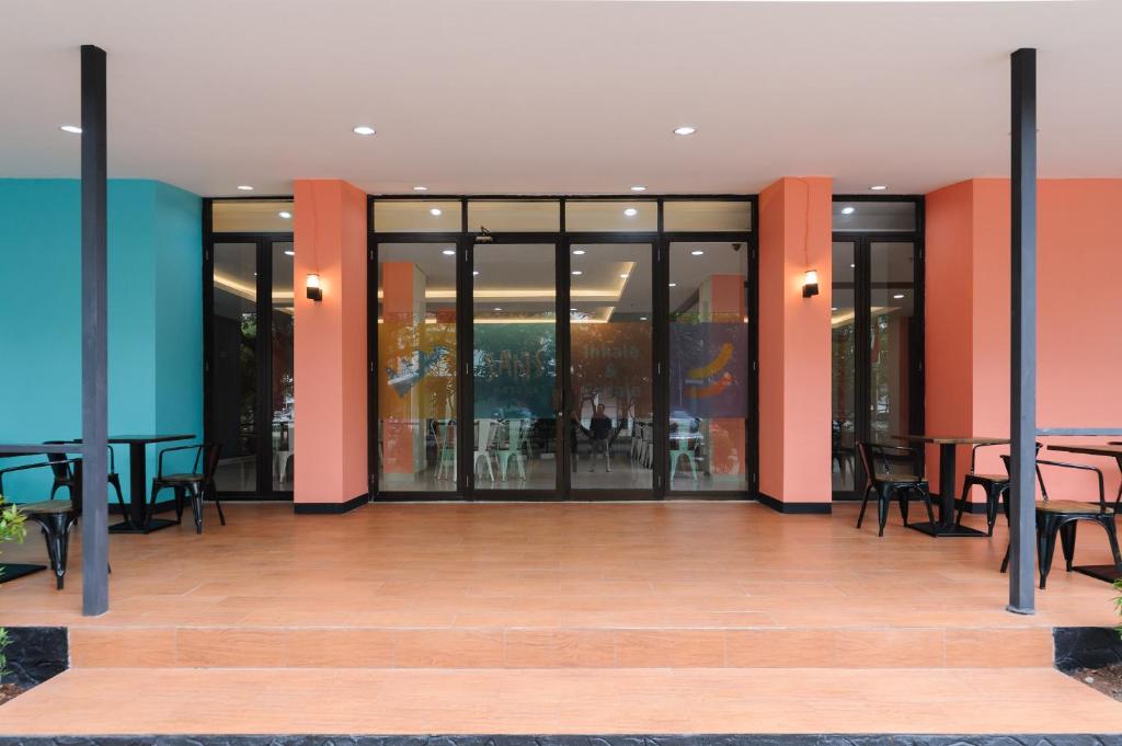Fotografie z fotogalerie ubytování Sans Hotel The Green Bekasi by RedDoorz v destinaci Bekasi