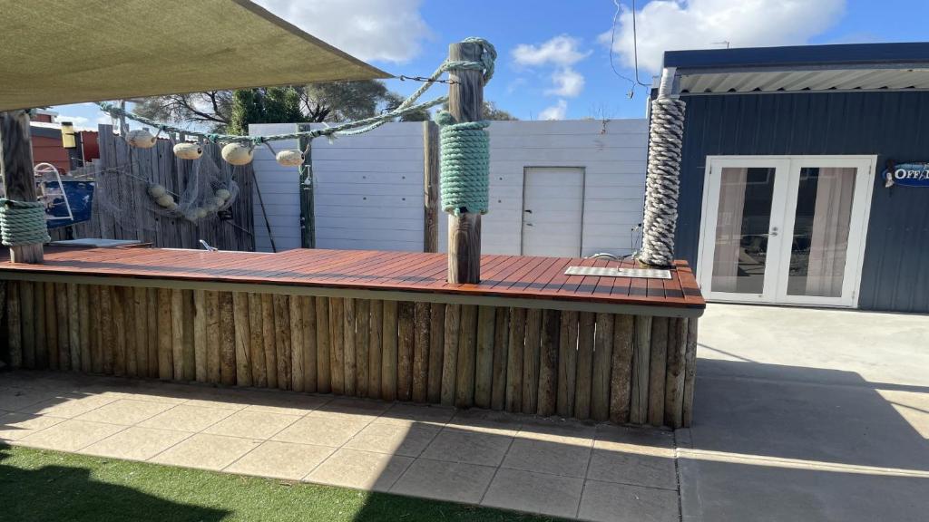 Foto da galeria de Off The Net - New Listing - Esplanade Property With Views Of The Channel em Coffin Bay