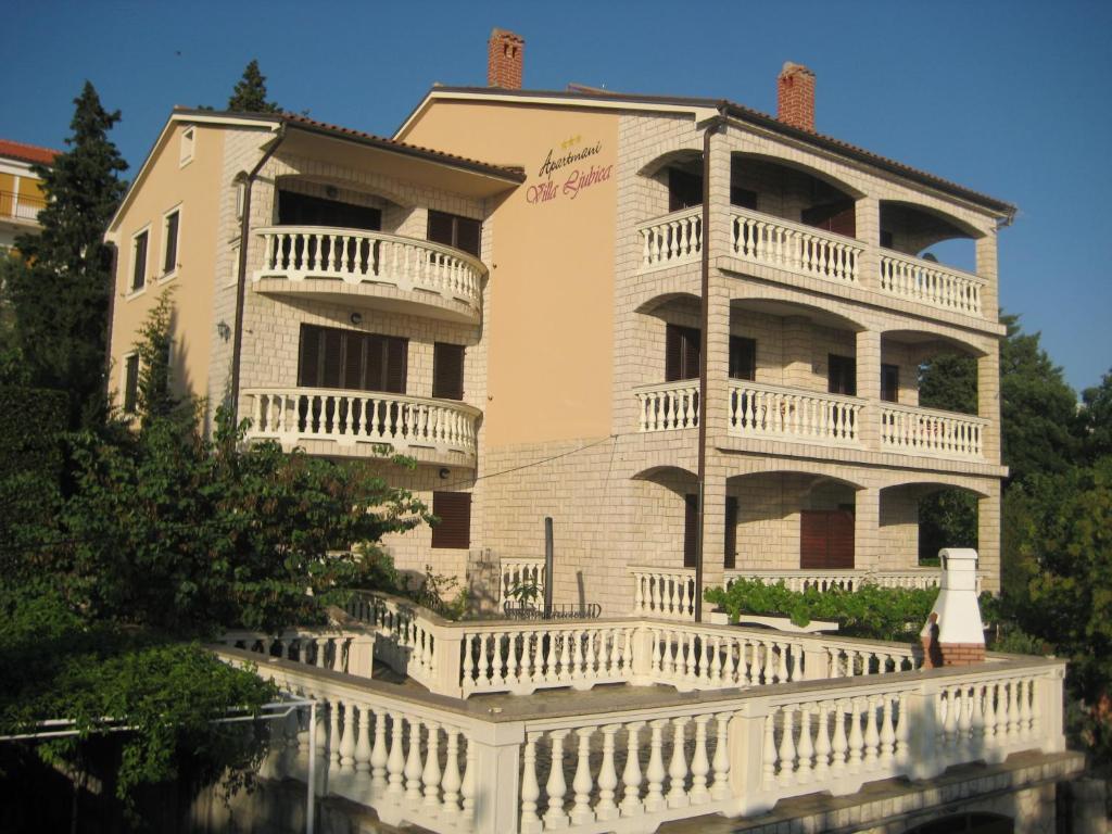 Gallery image of Apartments Villa Ljubica in Crikvenica