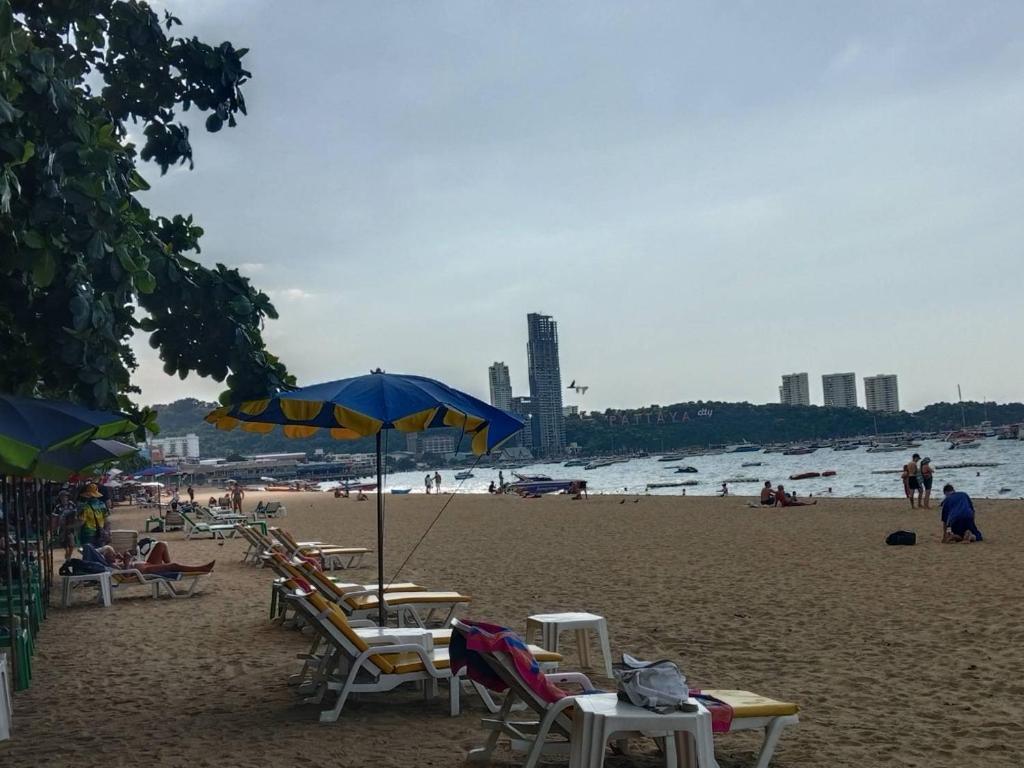 The One Hotel - Resim 31