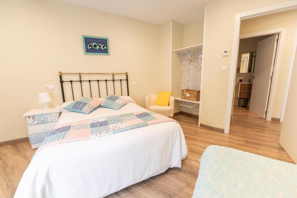 Postel nebo postele na pokoji v ubytování Casa rural MAZA especial grupos