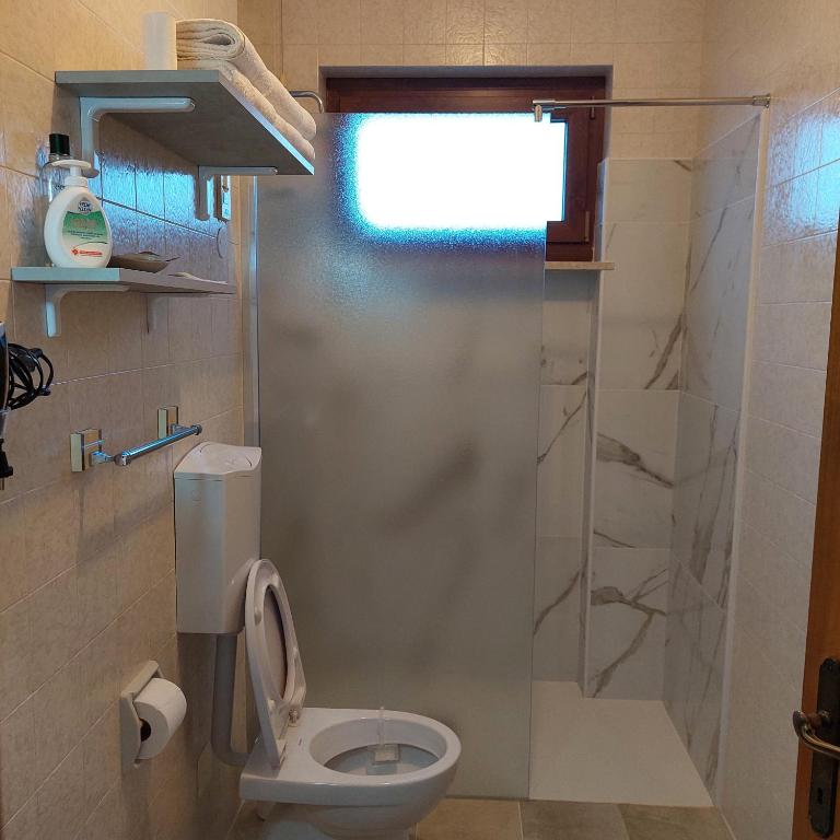 Koupelna v ubytování B&B Cuei di Baret