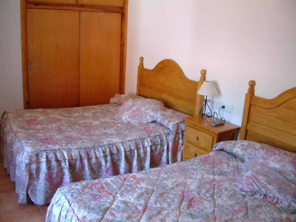Hostal La Muntanya - Triple Room