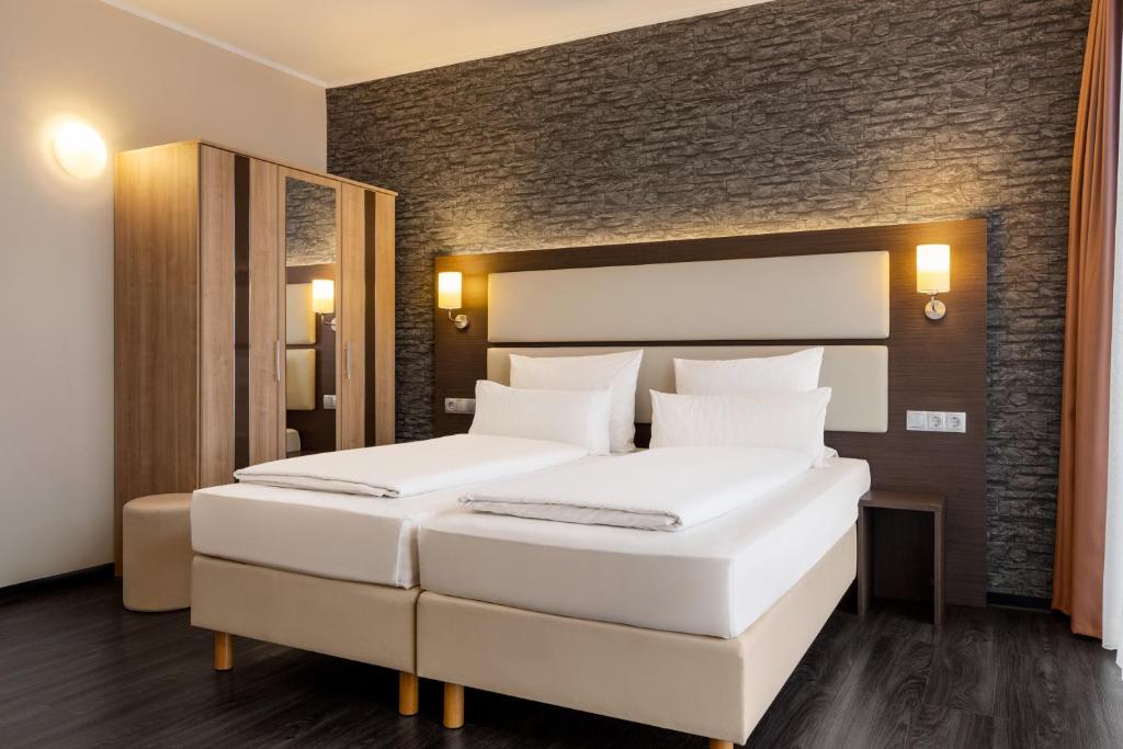 Amedia Express Bielefeld, Trademark Collection by Wyndham - Comfort Plus Twin Room