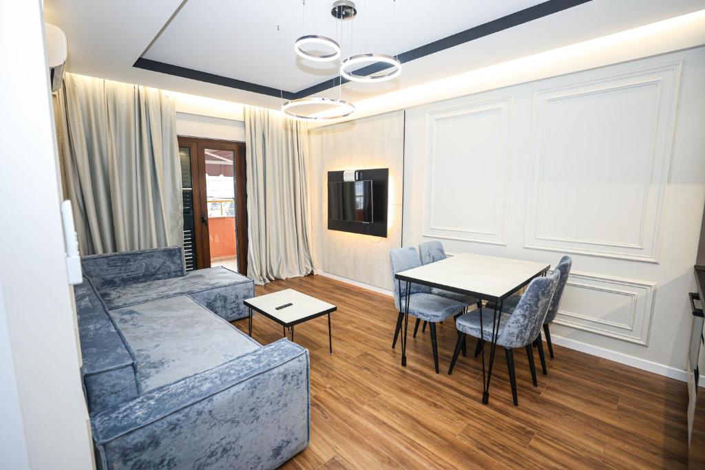 Miku Apartment-Cozy 1BD Apartment at Komuna e Parisit