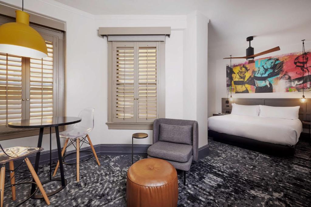 The Barnes San Francisco, Tapestry Collection by Hilton - 