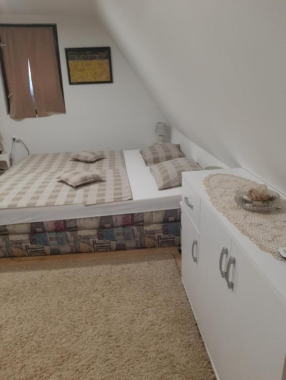 Holiday Home Ravne - Family Room With Terrace