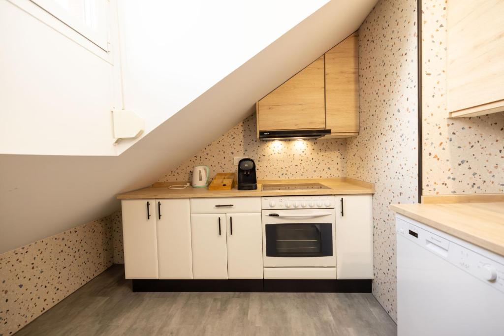 Atuaire Home La Merced en el centro histórico de Burgos PARKING INCLUIDO - 13