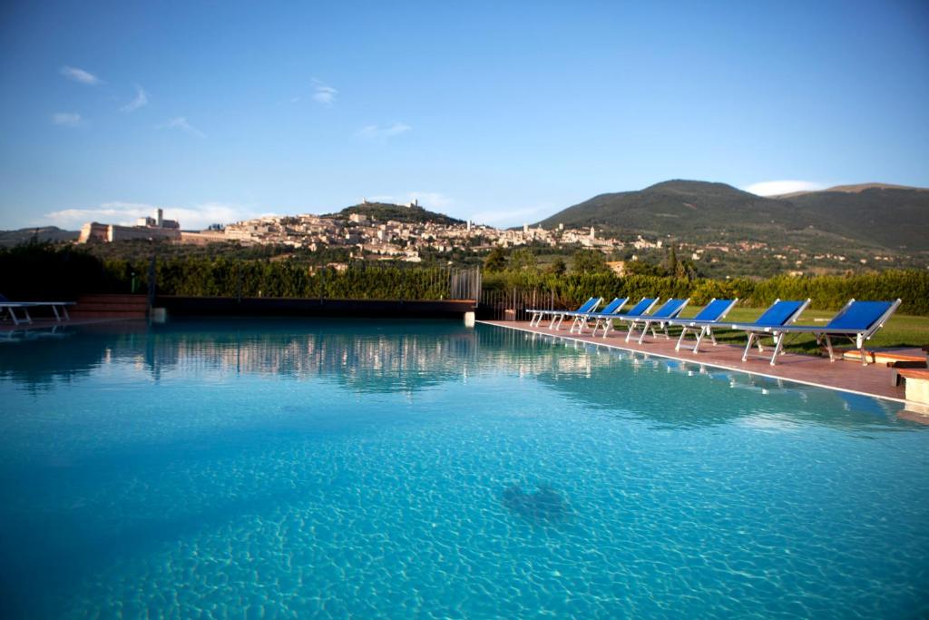 Bazén v ubytování Hotel Bellavista nebo v jeho okolí