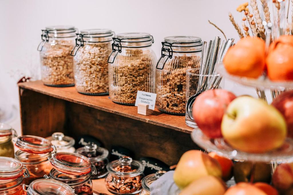 Hotel Dom, zentral - herzlich - sozial engagiert - Resim 27