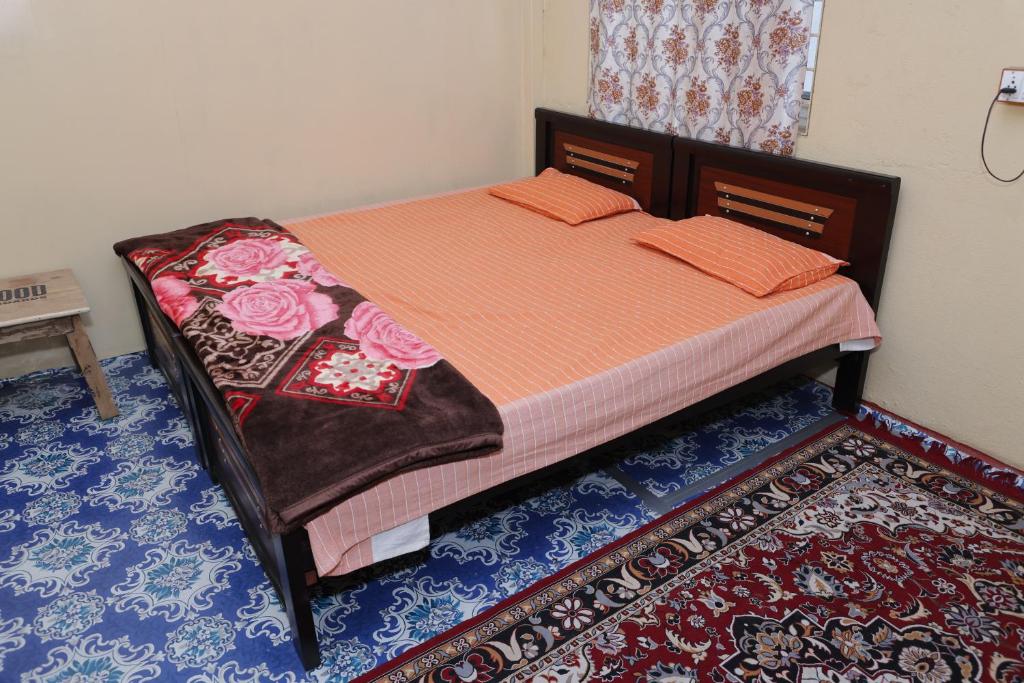 3 BHK Non-AC for 4 to 10 Guests for Families - Apartment Mit 3 Schlafzimmern