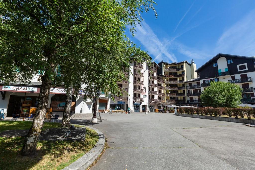 an empty street in a city with a building at Chamonix Sud - Forclaz 304 - Happy Rentals in Chamonix