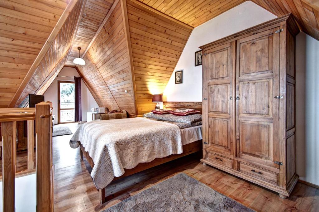 Willa Karpinskich - 10