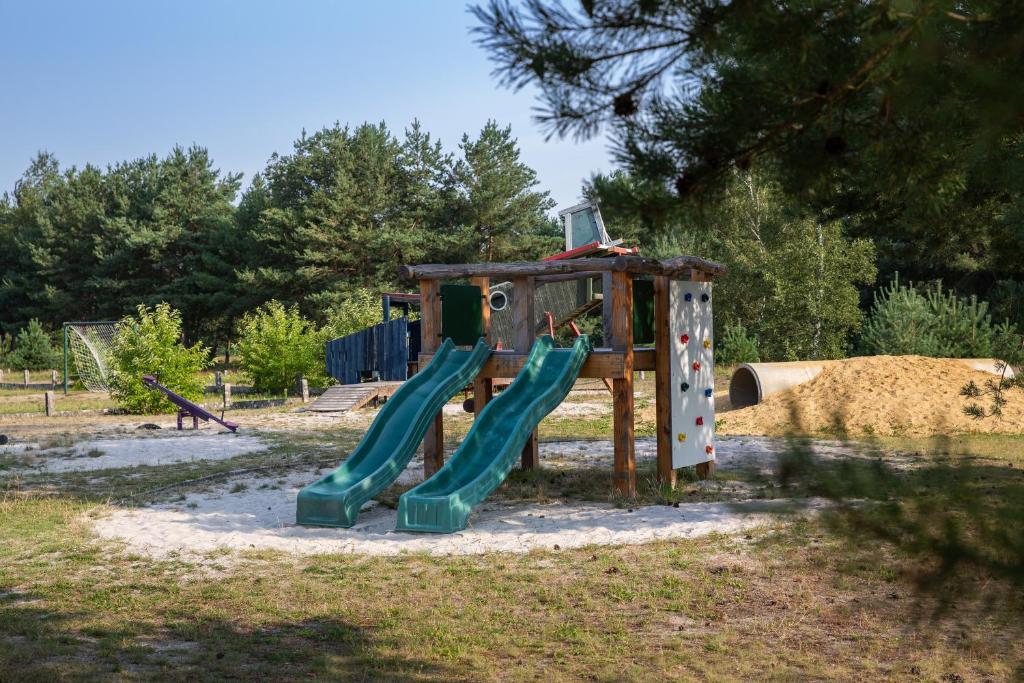 Herní místnost nebo prostor pro děti v ubytování Safaritent at Camping GT Keiheuvel